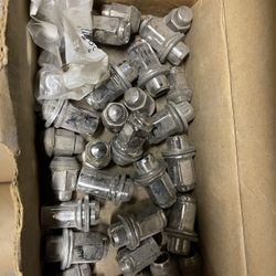 Box Of Wheel Rim Lug Nuts