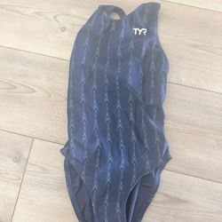 New TYR Size 26  Swimsuit 