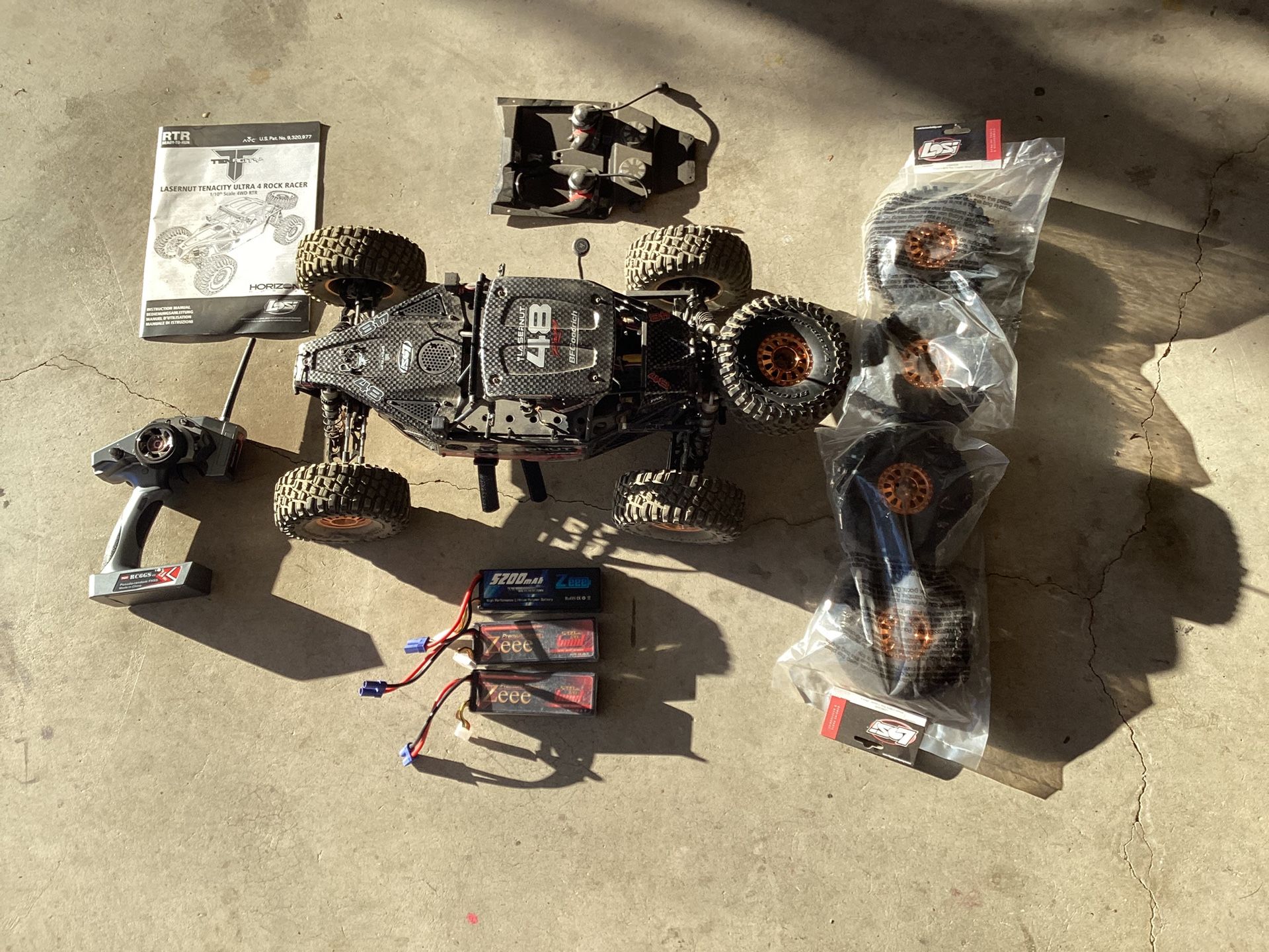 Losi Lasernut 1/10 RC Car With FPV