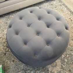Tufted Light Gray Ottoman 