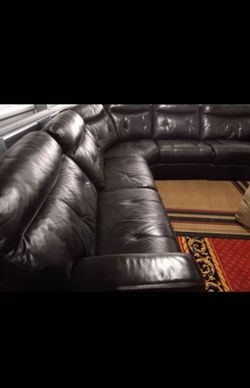 SECTIONAL GENUINE LEATHER RECLINER ELECTRIC BLACK COLOR .. DELIVERY SERVICE AVAILABLE 💥✅🚛