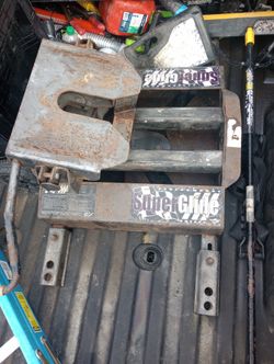 Fifth Wheel Superglide Model 3300