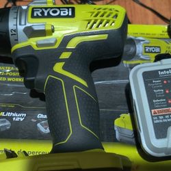 New 12v Ryobi Drill With Charger (No Battery) / Taladro Nuevo Ryobi 12v Con Cargador (No Bateria)