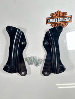 2018 Harley Davidson FLHXS Street Glide 4-Point Docking Hardware Kit - Gloss Black 52300354.BEST OFFER WELCOME. SM9KNT0092
