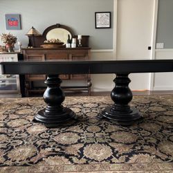 Dining Room Table 