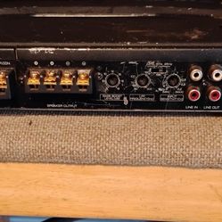 Kenwood Model KAC - 8104 D Car Amplifier