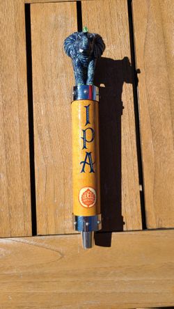 Beer Taps And Growlers