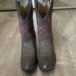 Girls Boot Size 13.5