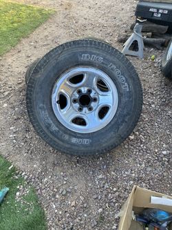 16 Inch Wheel And Tire For A Silverado Truck 