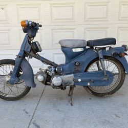 Lot 115, 19xx Honda Cub 90