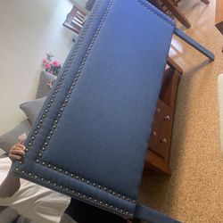 Cama Completa Con Colchón Marca Serta 