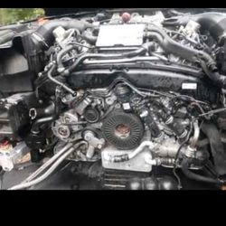 Audi Twin Turbo 4.0l V8 Engine/Transmission