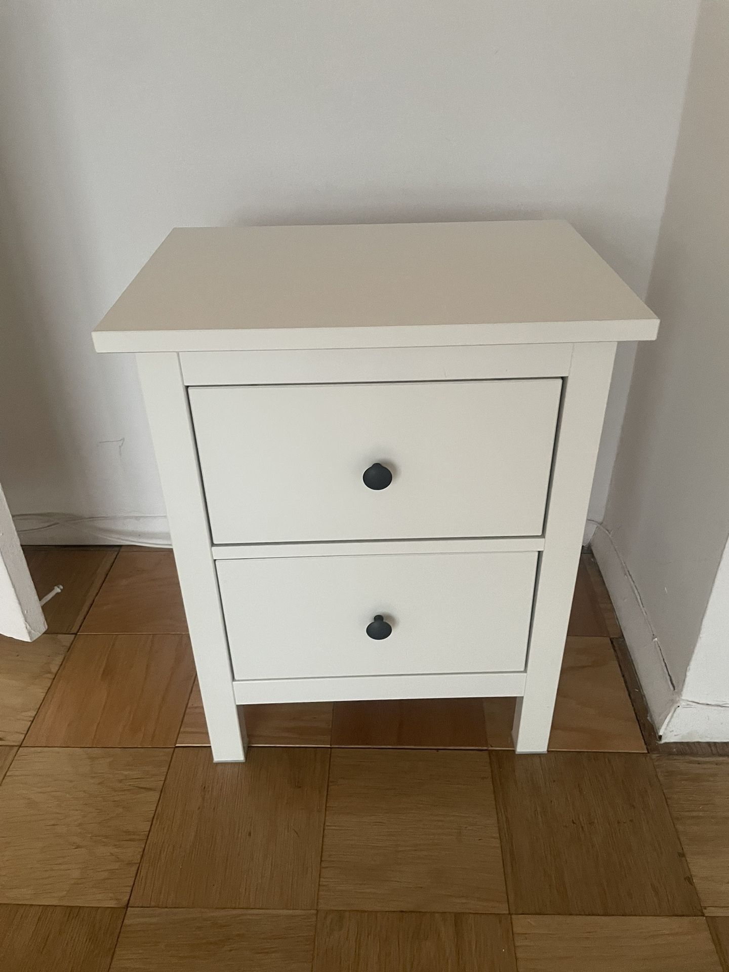 Night Stand for Sale in New York, NY OfferUp