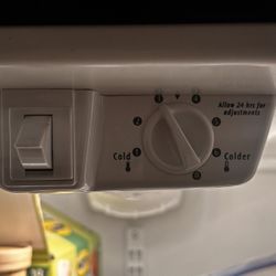 Frigidaire Fridge LIKE NEW 