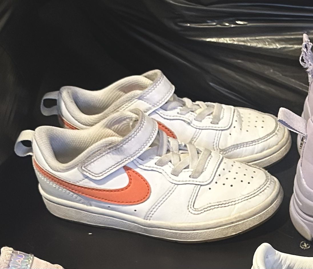 Nike Court Borough Low – Little Kids Size 12 