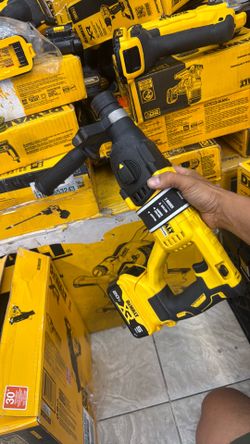 Dewalt 20v sds rotary hammer with battery