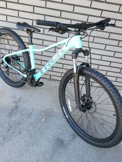 Trek marlin 6 Size medium