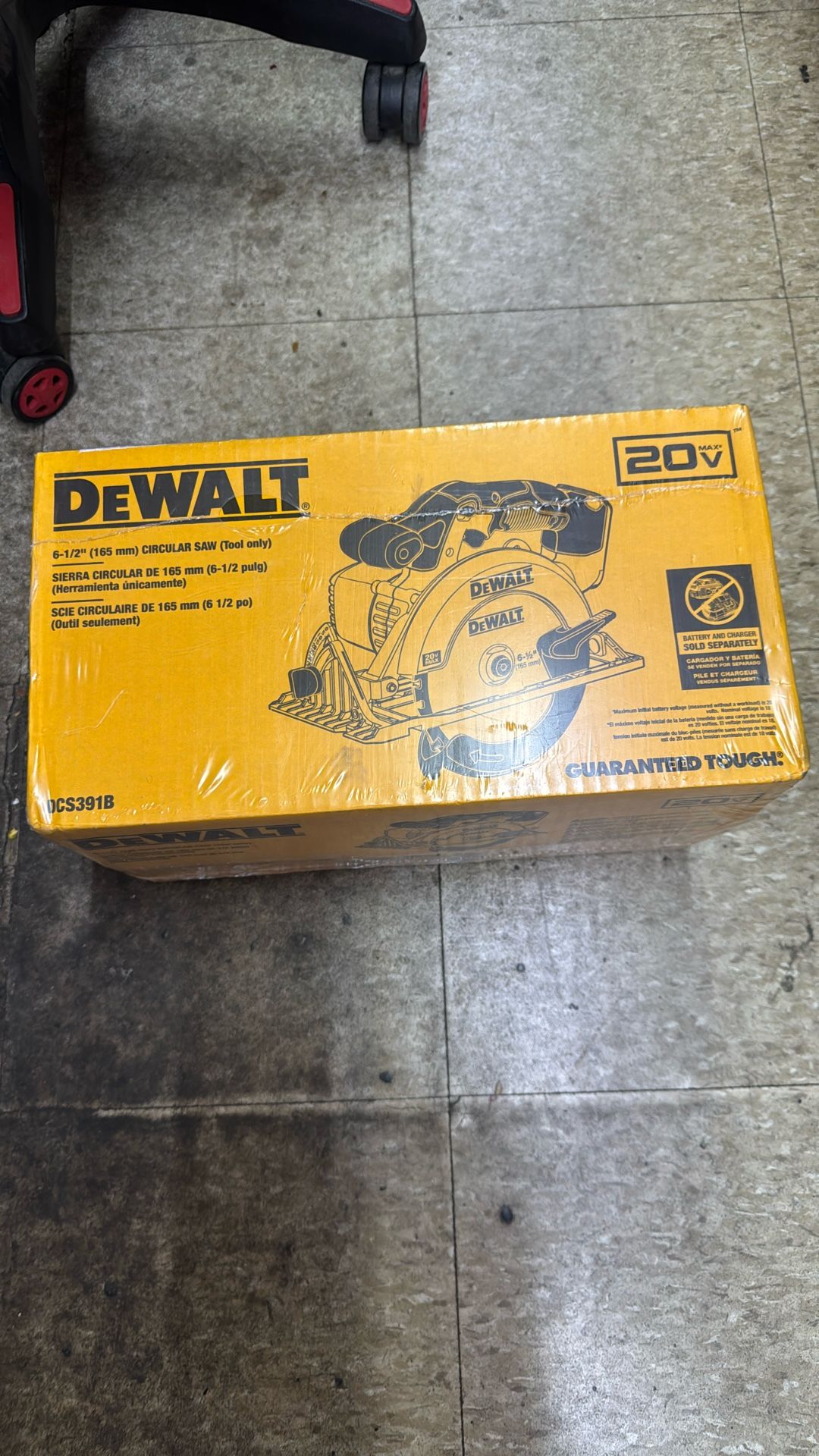DEwalt Circular Saw