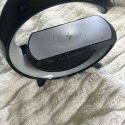 Light up speaker + phone charger