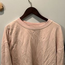 Lululemon Sweatshirt