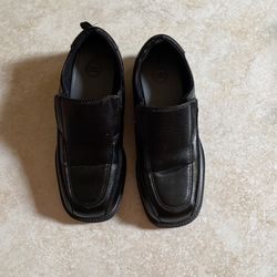 Boys Black Shoes Size 1 . Brand New
