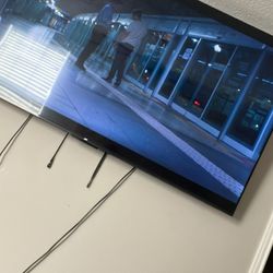 65 inch Roku TV