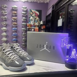 Jordan 11 Cool Grey