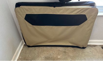 Amazon Basics Foldable Soft Dog Crate