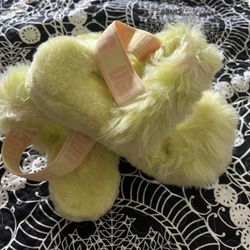 UGG Oh Yeah Spots Slide