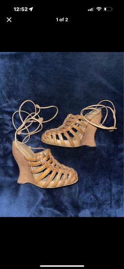 Bottega Veneta Lace Up  Wedge 