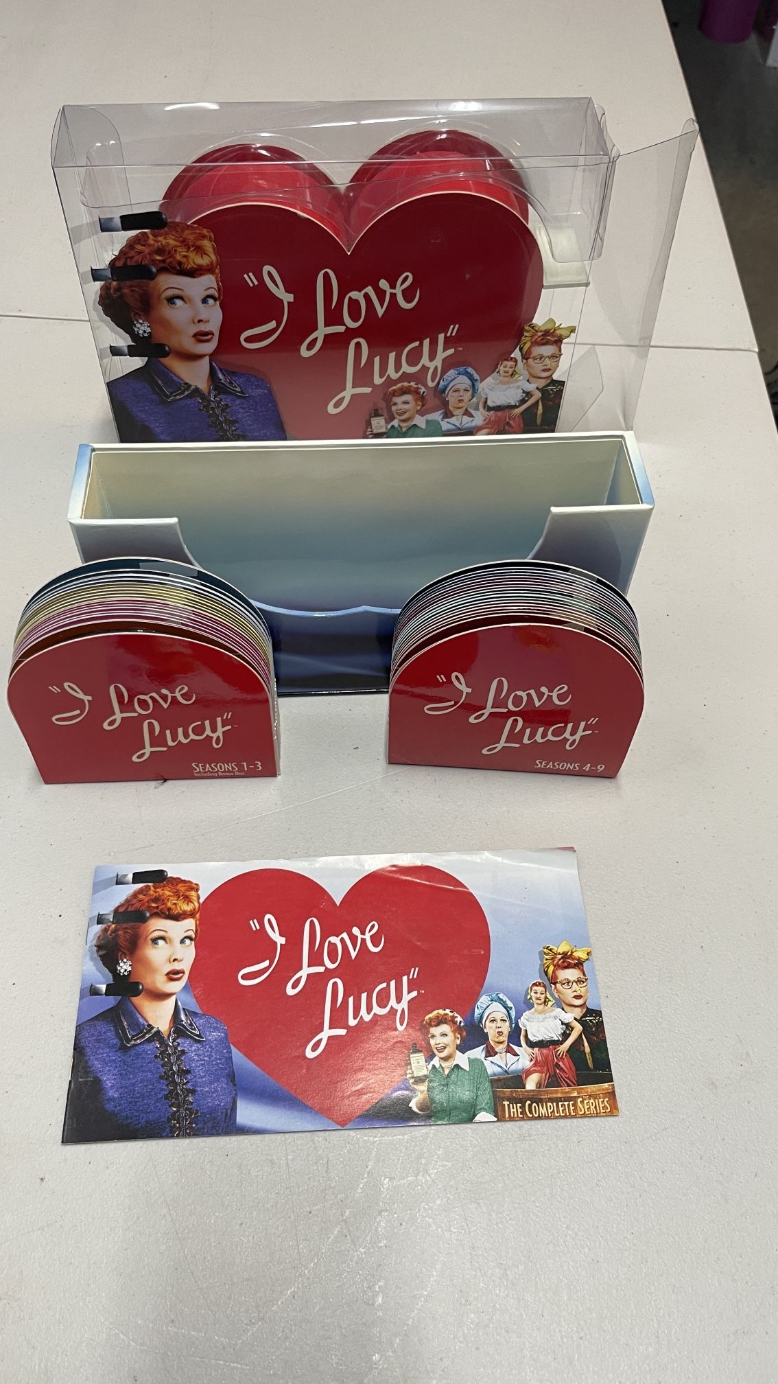 I LOVE LUCY COMPLETE DVD BOX SET. THE COMPLETE SERIES, 9 SEASONS, 194 EPISODES,  Great Gift. 