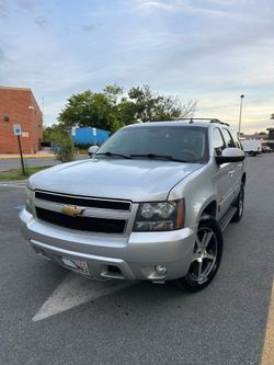 2013 Chevy Tahoe 4WD        not for parts
