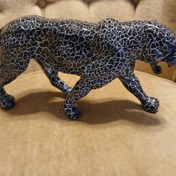 Black And White Leopard Figurine Brand New In The Box