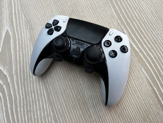 PlayStation 5 duel sense edge controller