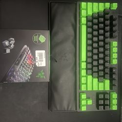 Razer Huntsman V2 Tkl W/ Keycaps