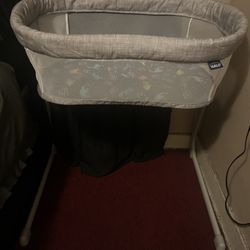 Gray Bassinet 