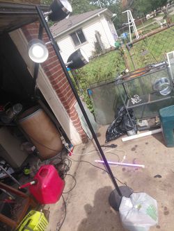 3 light lamp with bag of bulbs