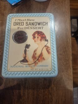 Oreo metal  tin