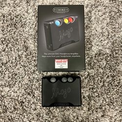 Chord Mojo DAC and Headphone Amplifier 