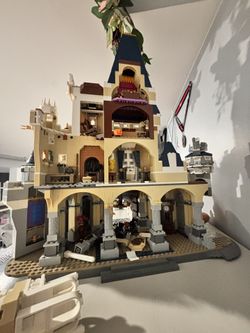 Lego Disney Castle Missing Pieces Name Your Best Offer