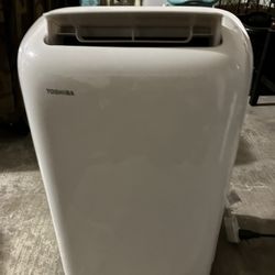 Toshiba 8000BTU Portable A/C