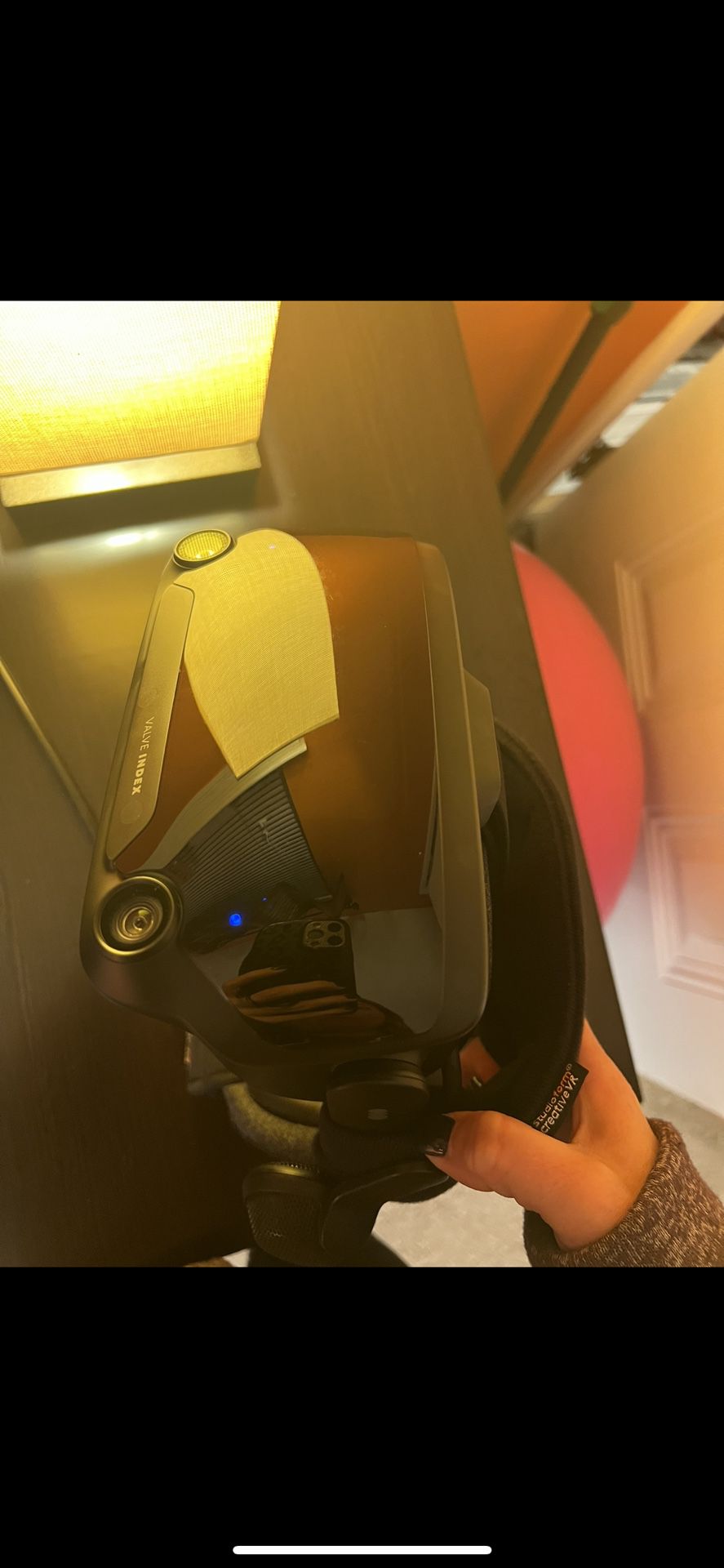 Valve index Headset Only- Used For 2 Weeks