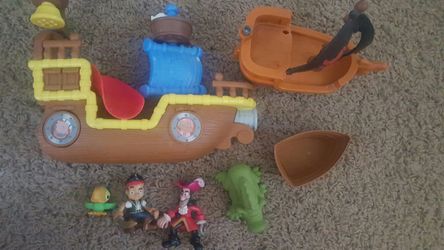 Jack the pirate bath toys