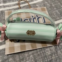 BATH AND BODDY WORKS.BAG NEW