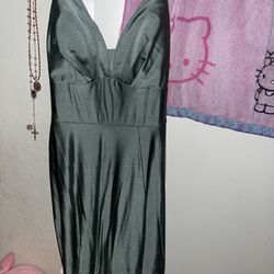 Prom dress/darkish green