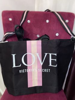 Victoria’s Secret oversized bag