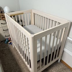 Babyletto Gelato 4-in-1 Convertible Mini Crib in Washed Natural and White, Greenguard Gold Certified + Mattress