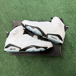 JORDAN 6 REVERSE OREO SIZE 10.5 BRAND NEW (MISSING BOX LABEL)