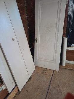 Various Size Antique Solid Core Doors