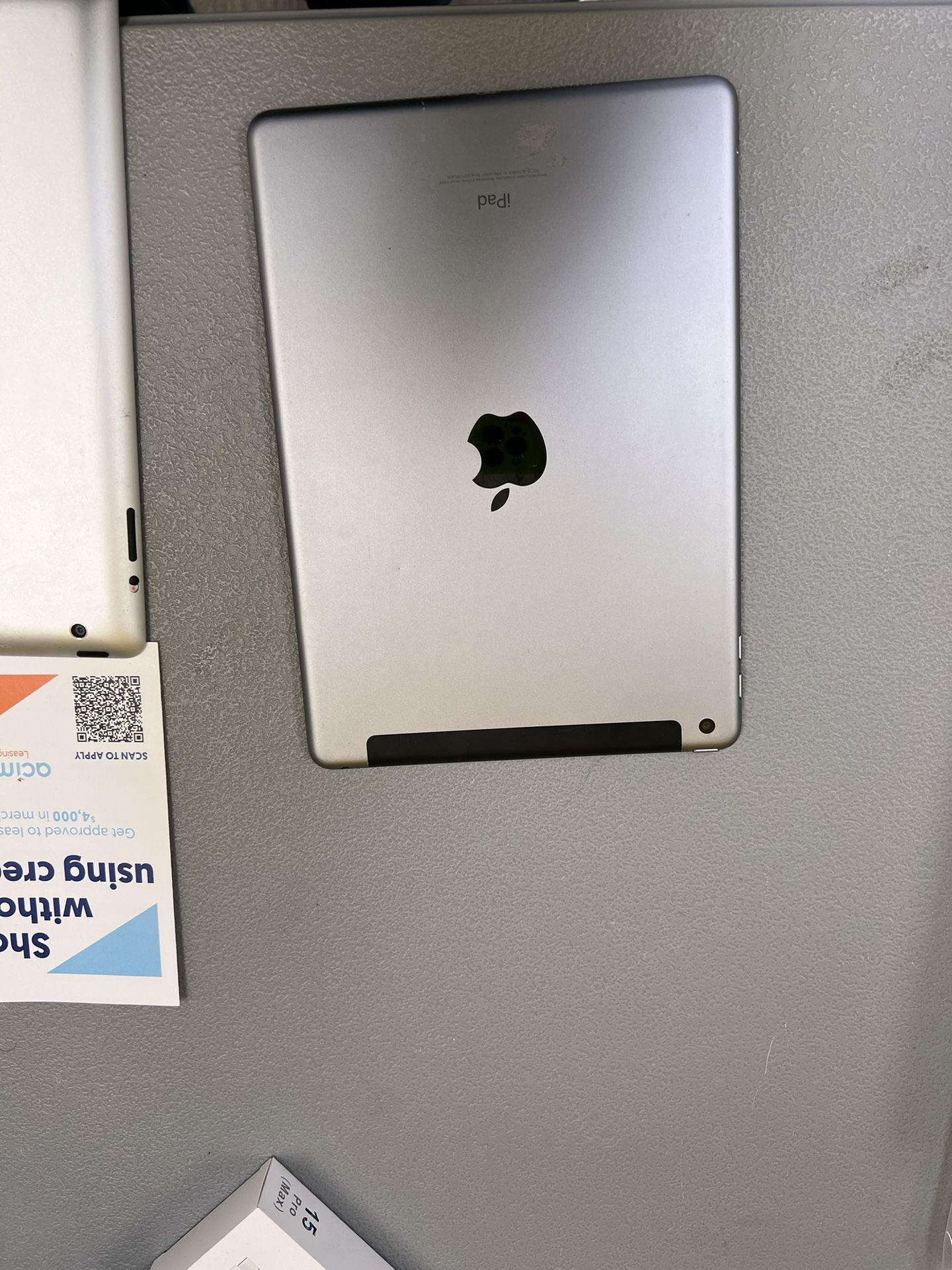 Apple iPad 6th Generation WiFi Cellular